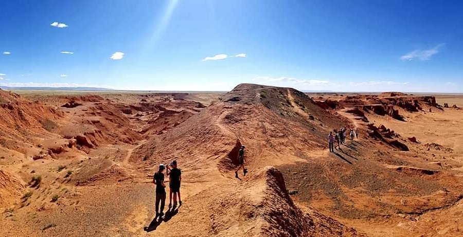 Flaming cliffs (Bayanzag)