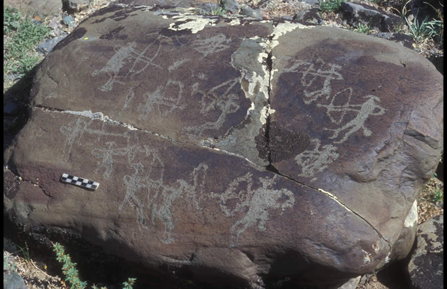Rock arts ( Petroglyphs) in Mongolia