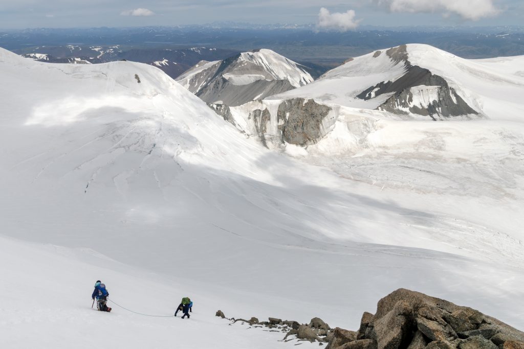 Mongolian mountain climbing tour