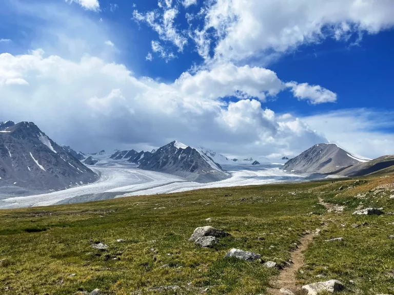 Trekking in Altai Tavan Bogd national park