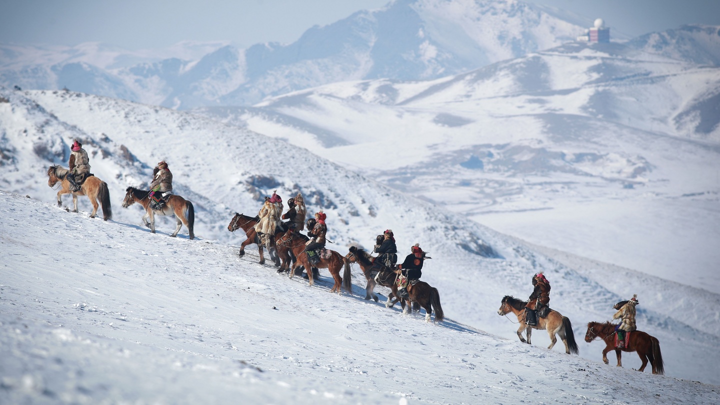 Mongolian winter tours | Mongolia tours