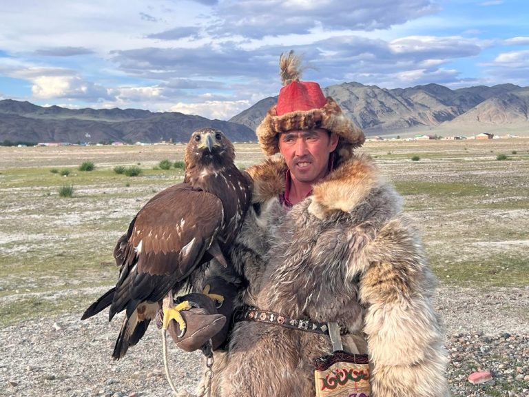 Mongolian eagle hunting